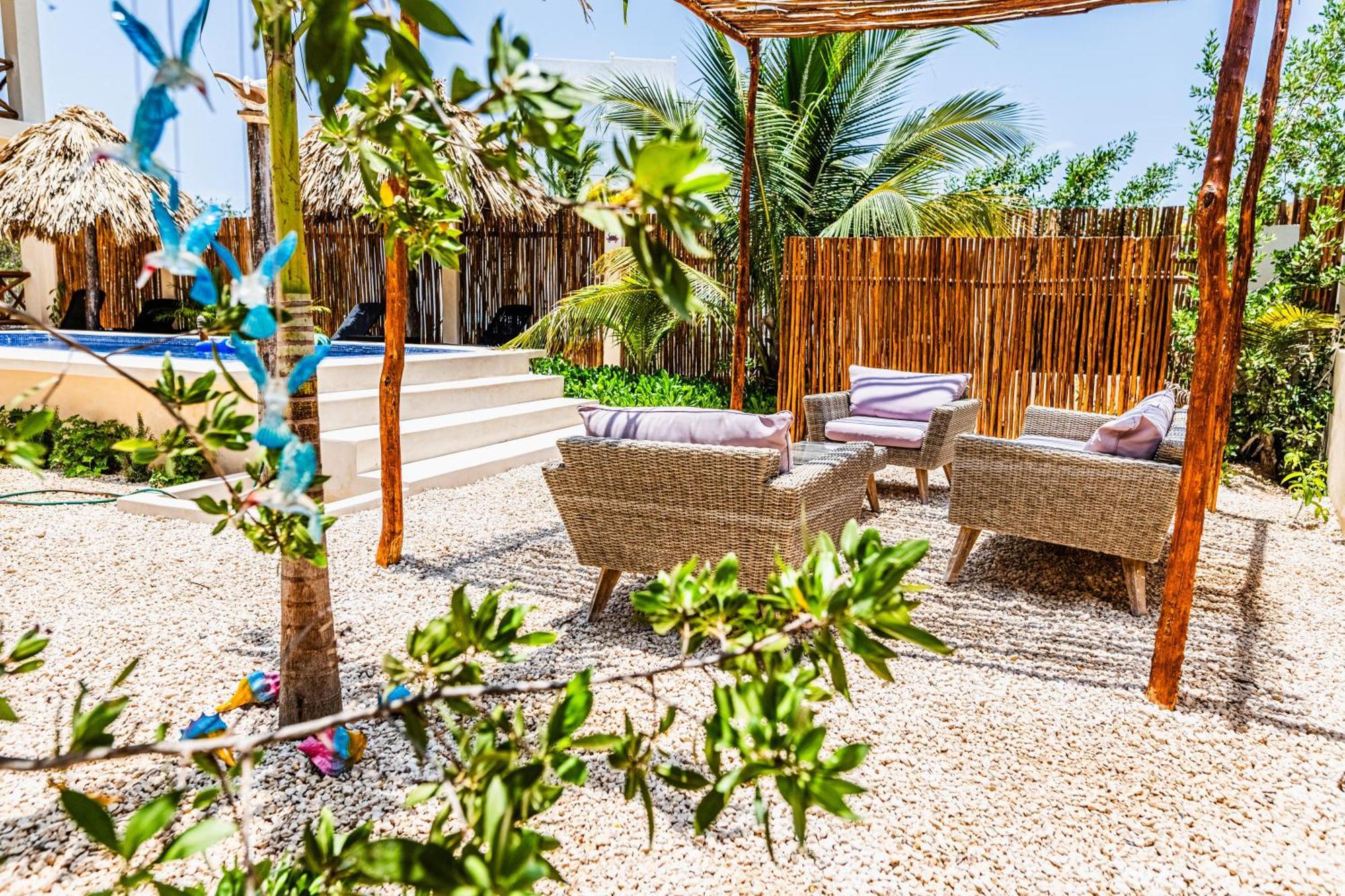 Atenea Holbox Buitenkant foto