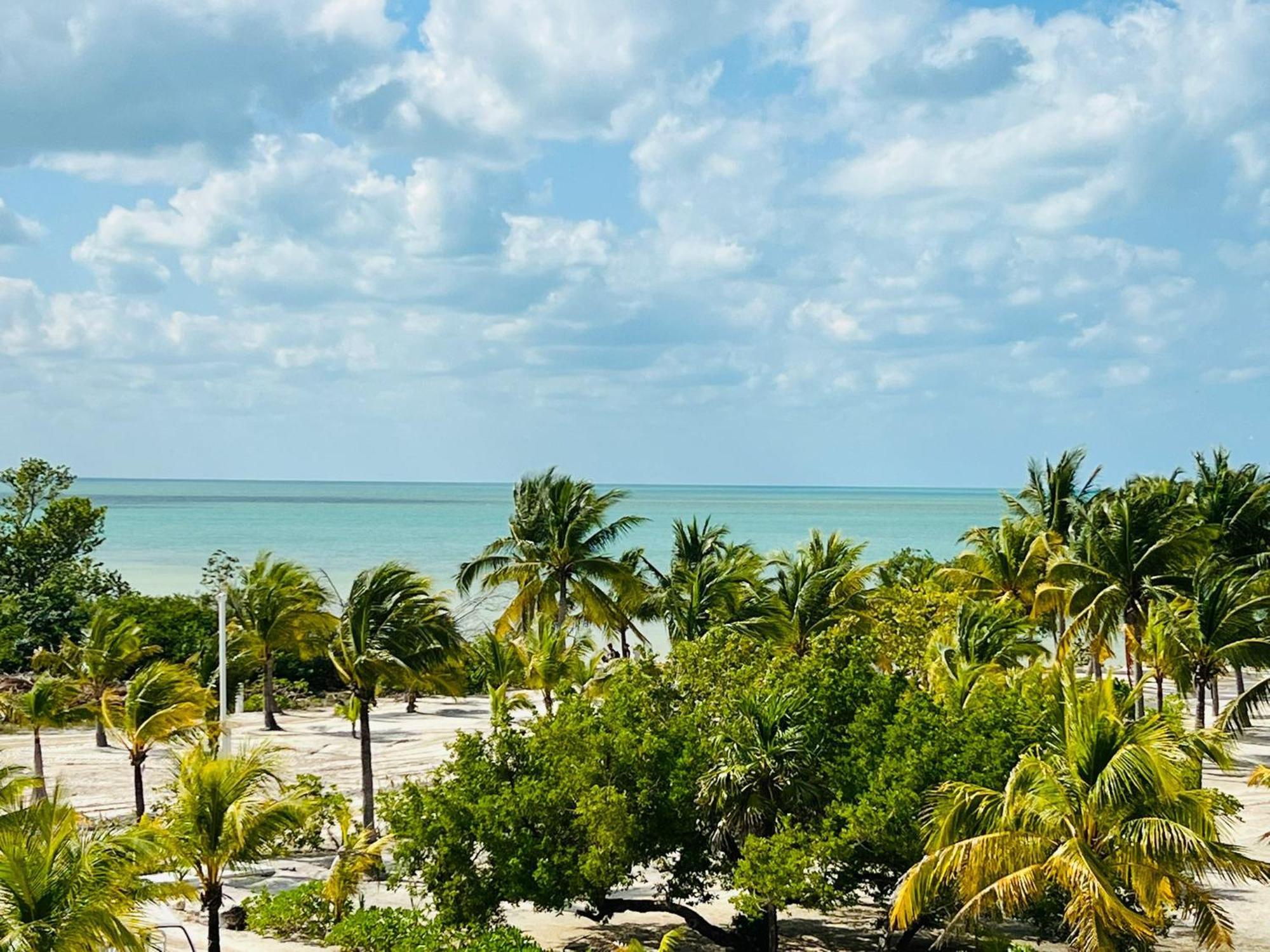 Atenea Holbox Buitenkant foto
